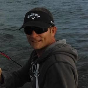 Meet your Posher, Dennis